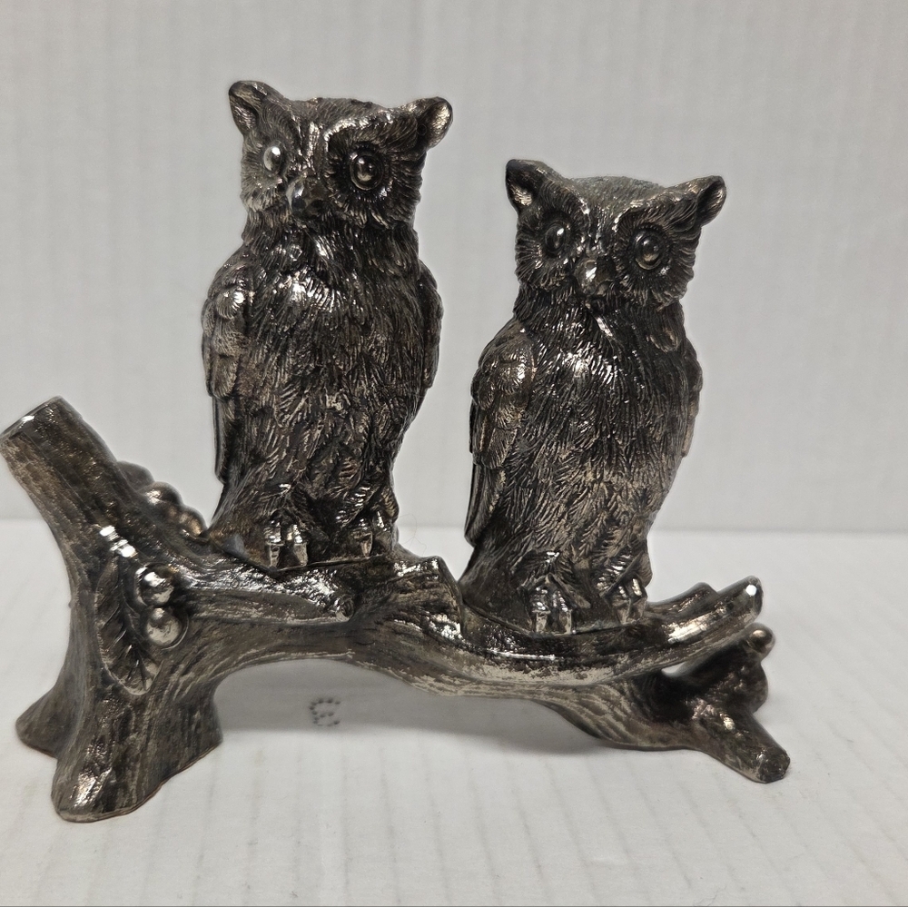Vintage 70s 3-piece Silverplated Metal Owl Salt & Pepper Set